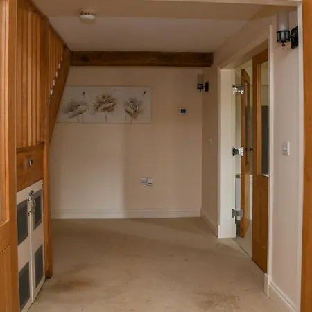 Ridgeway At Lovelady Shield * Alston