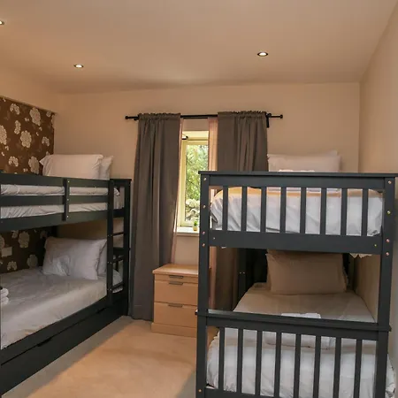 Ridgeway At Lovelady Shield Holiday home